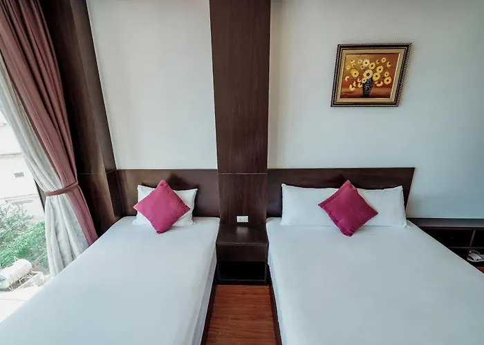 Ivy Bai Chay Hotel
