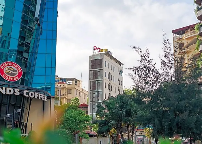 Ivy Bai Chay Hotel
