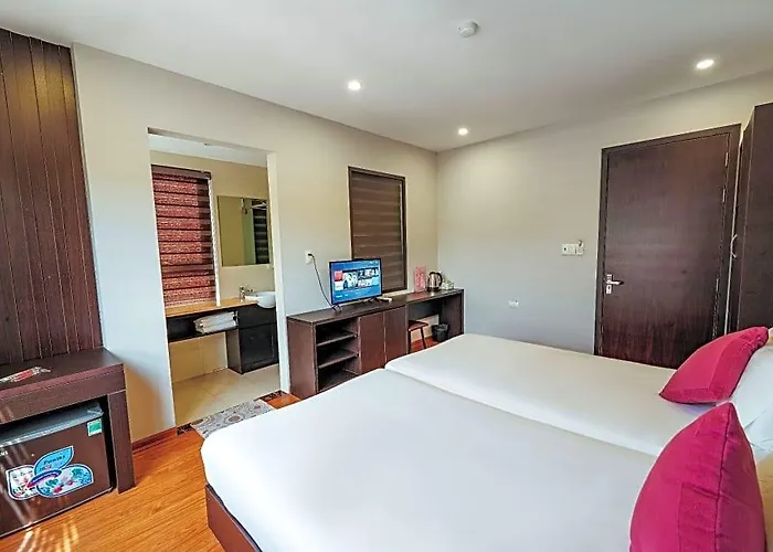Hotel Ivy Bai Chay Ha Long