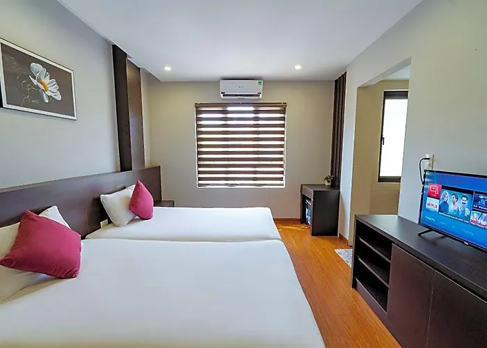 Hotel Ivy Bai Chay