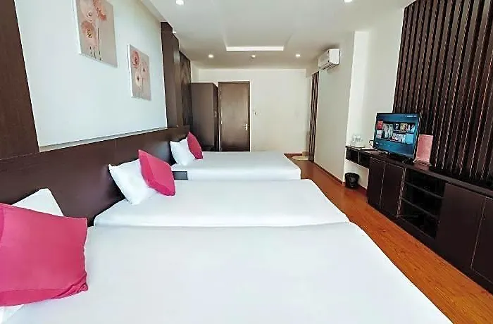 Hotel Ivy Bai Chay Hạ Long