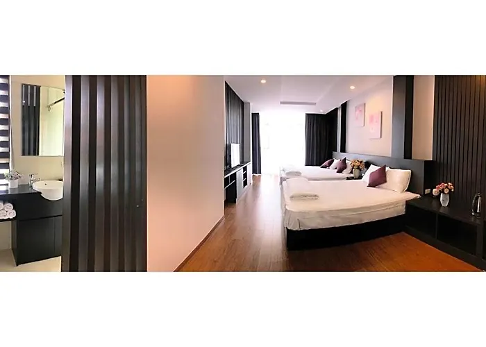 Ivy Bai Chay Hotel