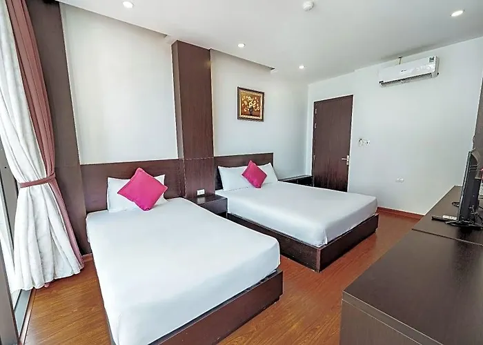 Ivy Bai Chay 2* Hạ Long