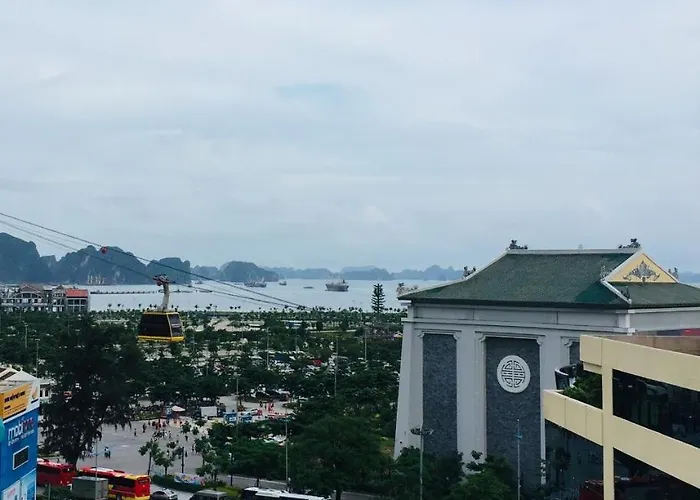 Hotel Ivy Bai Chay Hạ Long