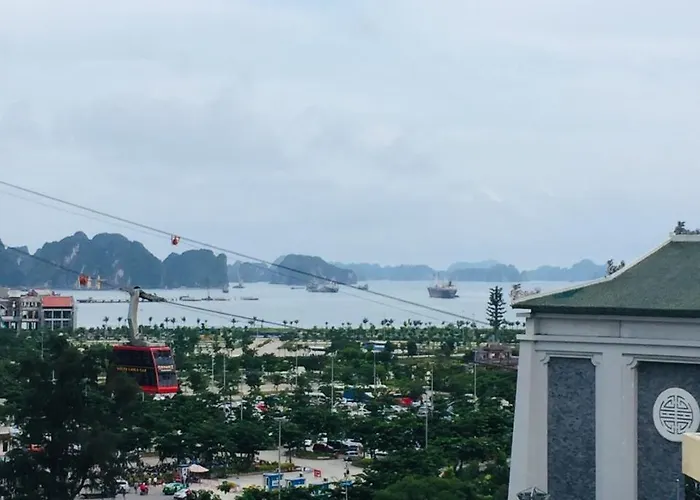 Hotel Ivy Bai Chay Hạ Long