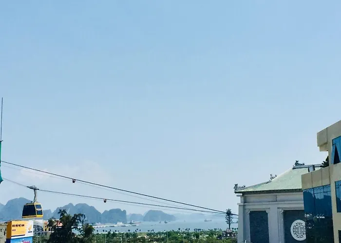 Hotel Ivy Bai Chay Hạ Long